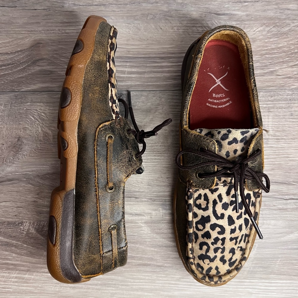 Twisted X Leather & Leopard Print Slip
Resistant Driving Moc 7.5